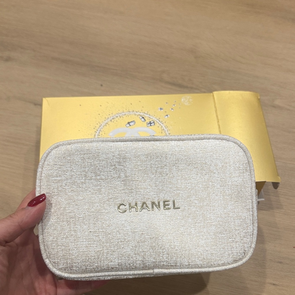 Chanel Ivory Textured Pouch